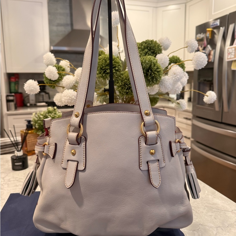 Dooney & Bourke Florentine winged shopper - Picture 3 of 8